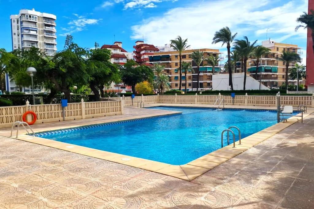Bonito Apartamento Con Vistas Al Mar 플라야 포블라 데 파르날스 외부 사진